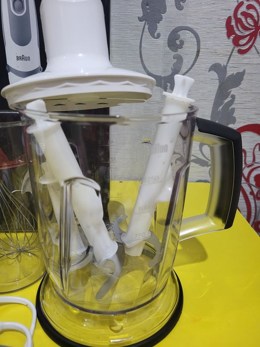 Продам блендер в отличном состоянии