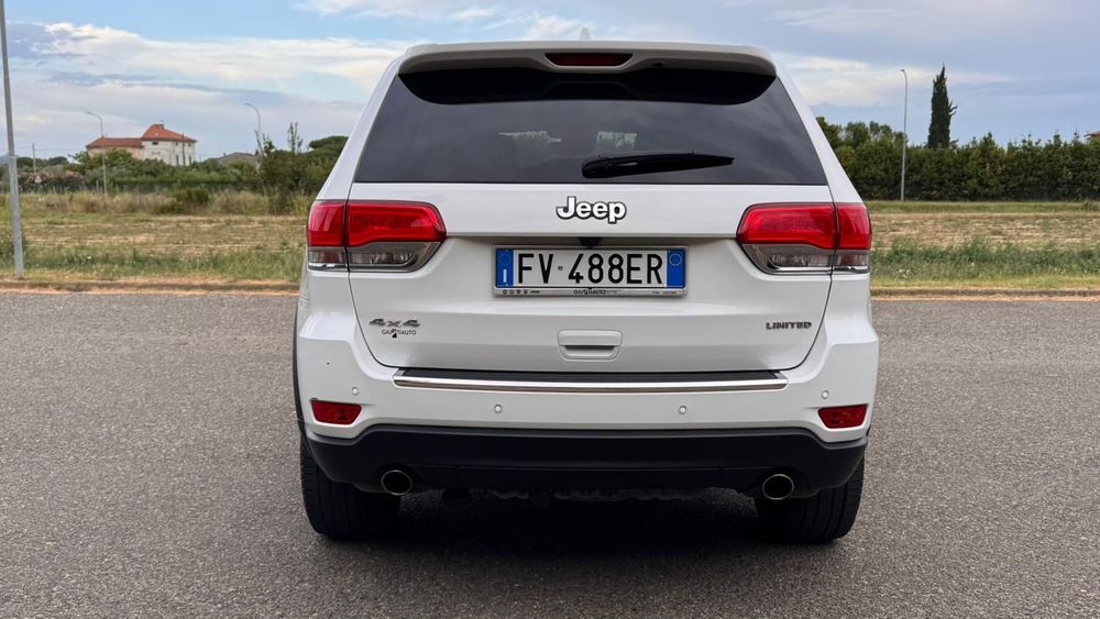 Vând JEEP an 2019