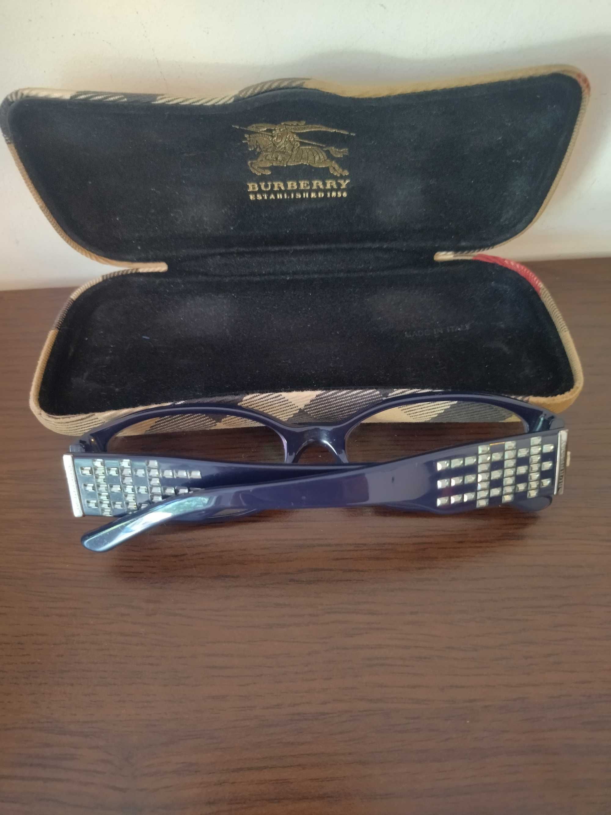 Продавам оригинални очила/рамки Burberry