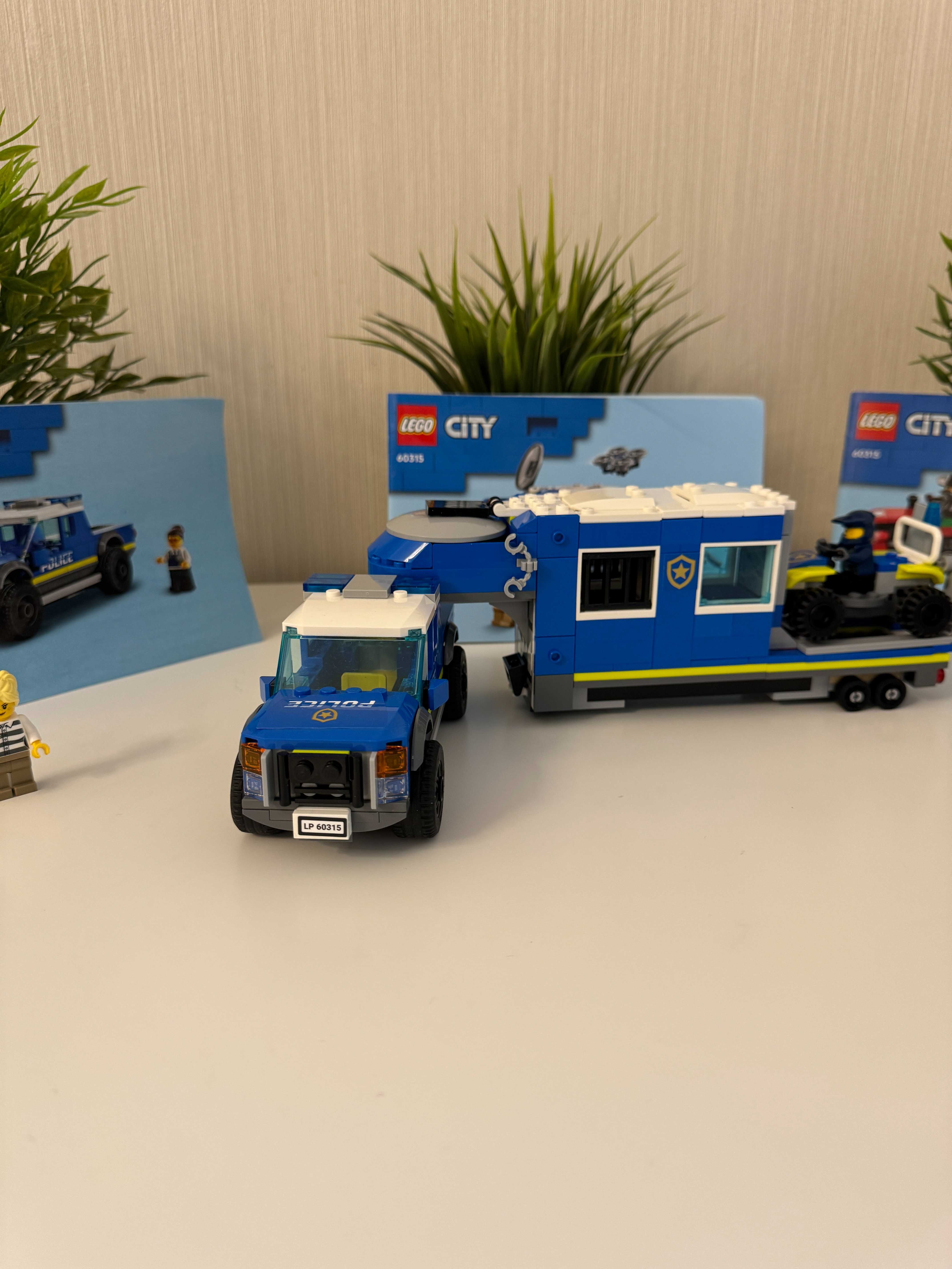 LEGO City - Masina Centru de comanda mobil al politiei 60315, 436 pie