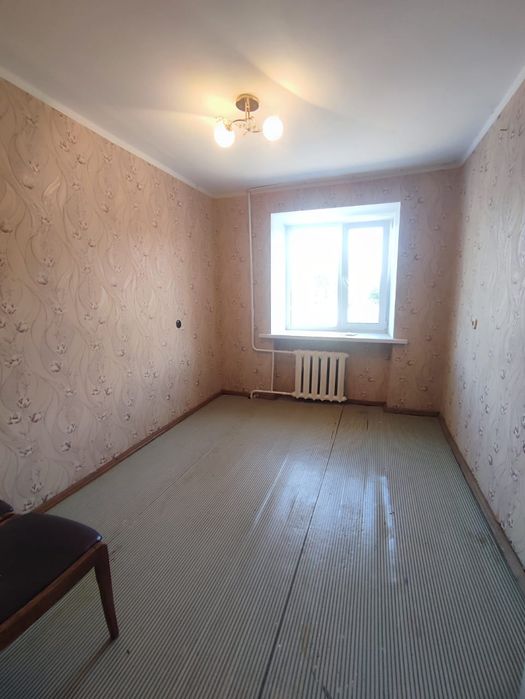 Продам 3х ком.кв  20-я школа .