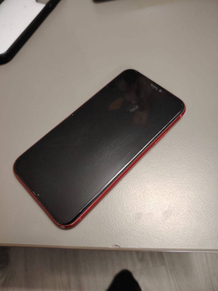 Iphone 11 red 128gb