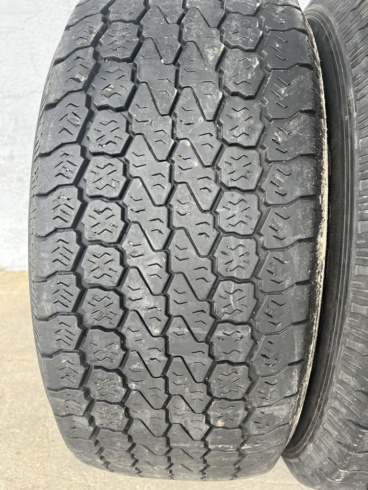 4 бр. всесезонни лекотоварни гуми 285/65/16C GoodYear DOT 1613 5-6 mm