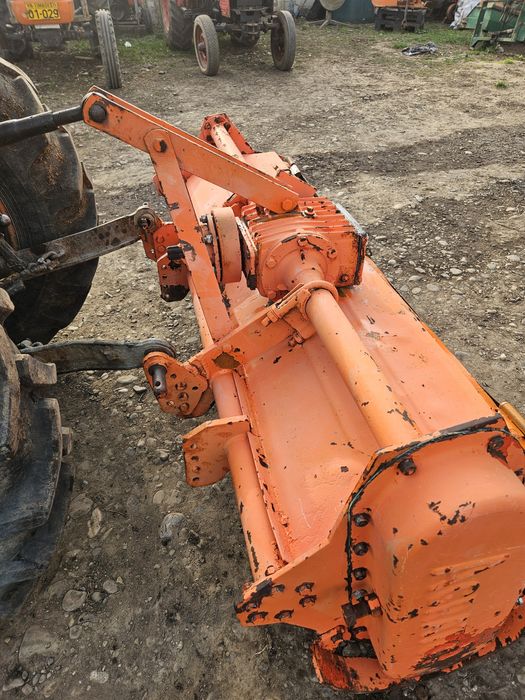 Freza Agrator 180 cm masă de lucru