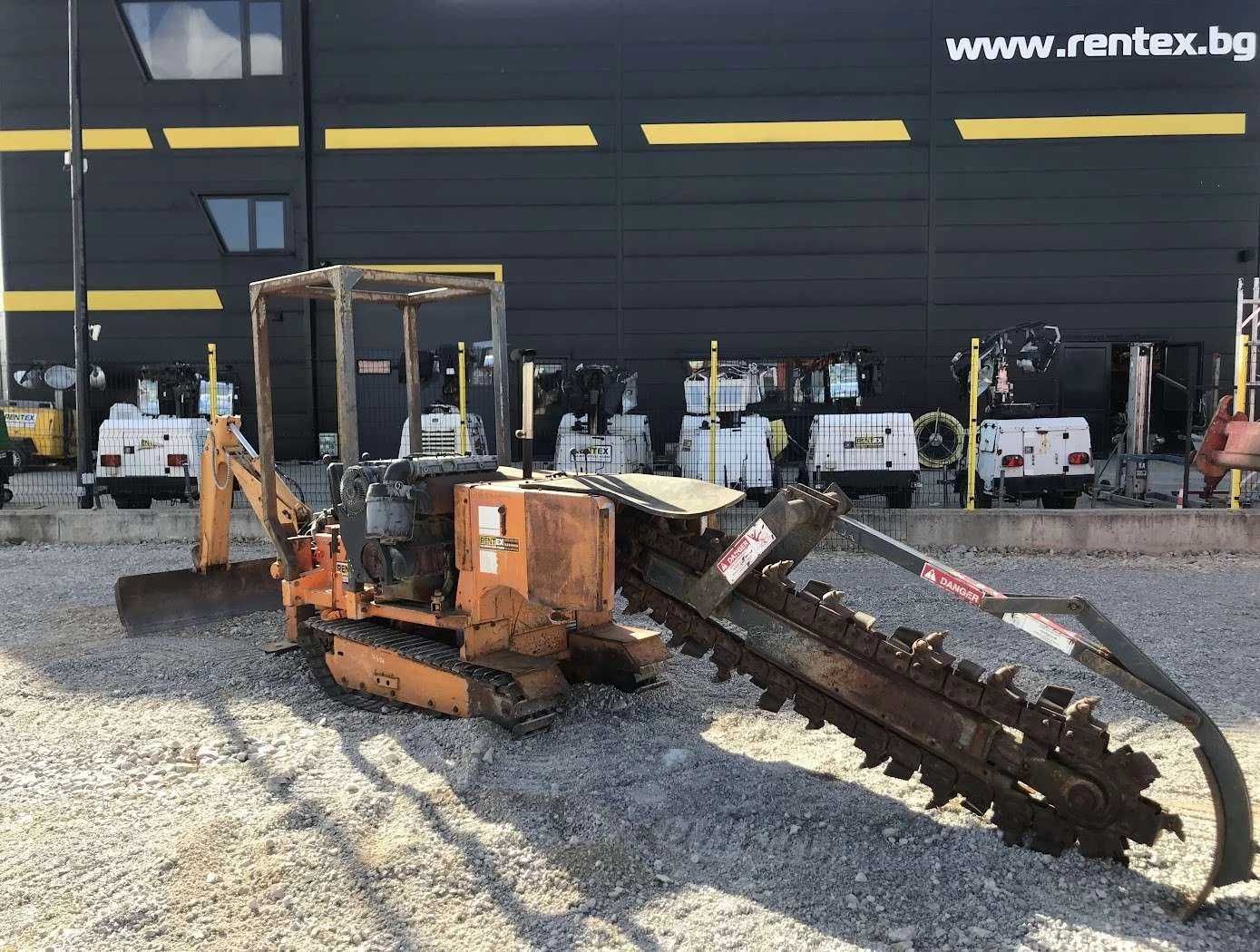 Верижен каналокопател CASE-DAVIS TF700