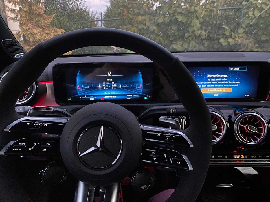 Mercedes Benz AMG A35