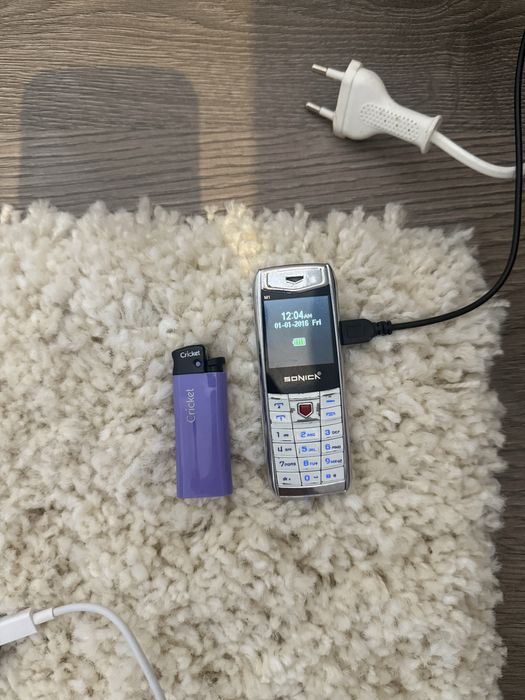 Mini telefoane 2 bucati