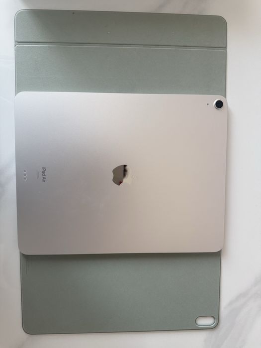 Планшет Apple iPad Air 2024 Wi-Fi 13 13 дюйм 8ГБ/256ГБ