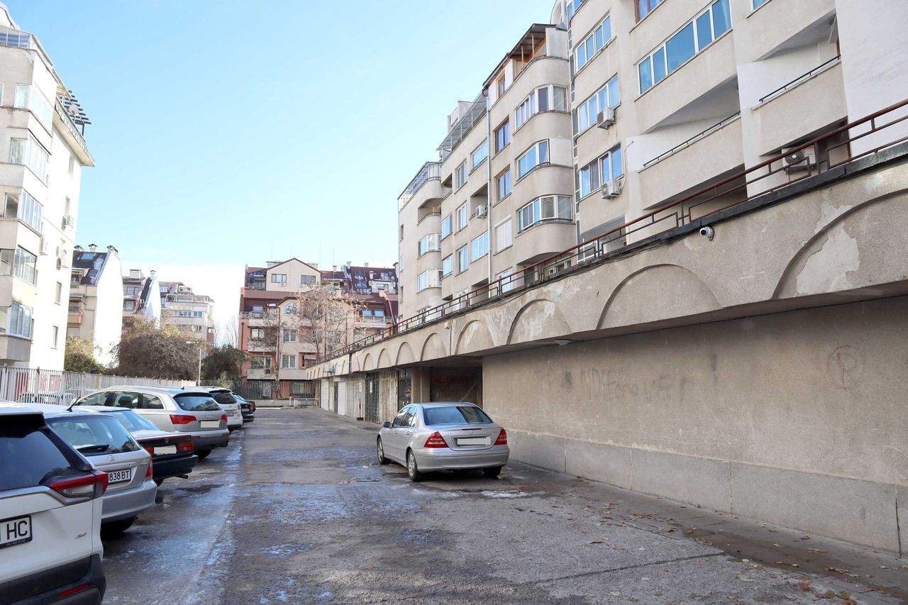 Продава се Ателие в София, Борово - 192 кв.м за 1105 €/кв.м - Снимка #8