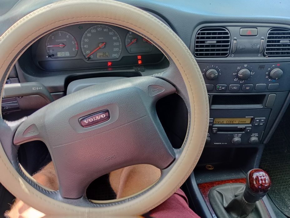 Volvo V40 1.9 TDI на части !!!