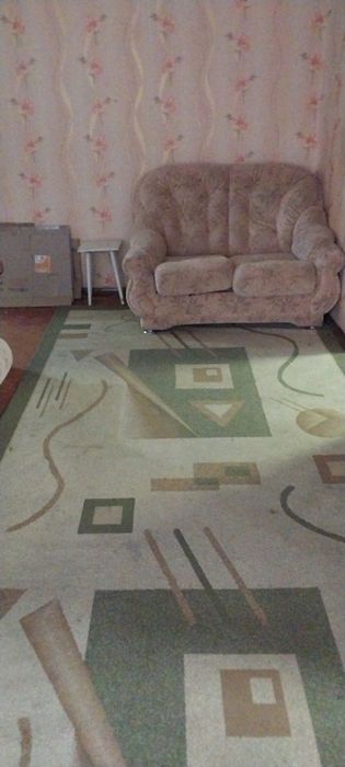 Продаётся 3-х комнатная малогобаритная квартира