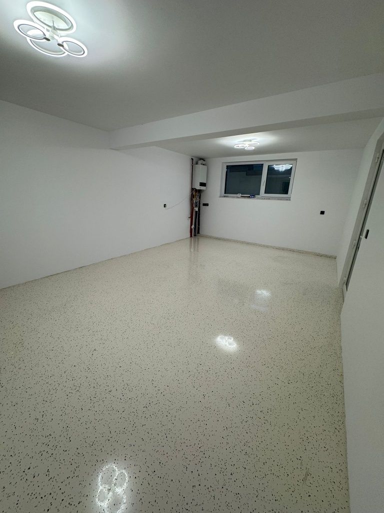 Inchiriez Spatiu Birouri 75 mp zona Campului nr 159H!!