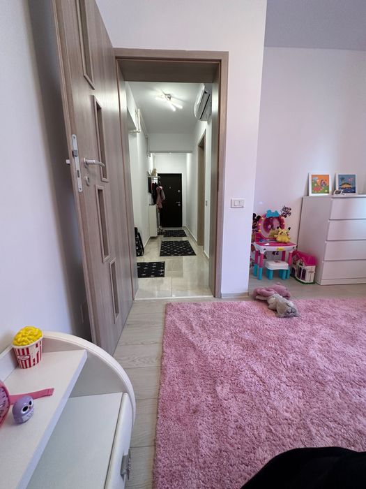 Vând apartament 2 camere Militari Residence-Chiajna