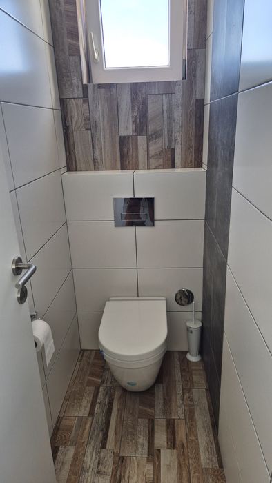 Showroom +Hala Depozitare TVA total 1100mp