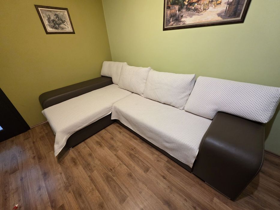 Ъглов Диван с функция сън.