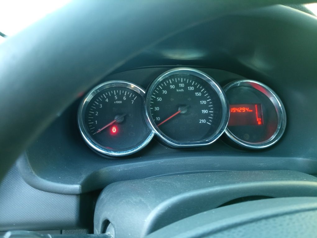 Dacia Logan 0.9 tce 90 cp. 2013 ,194200 km..