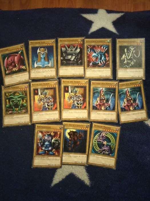 Lot 100 cărți Yugioh germană/italiană