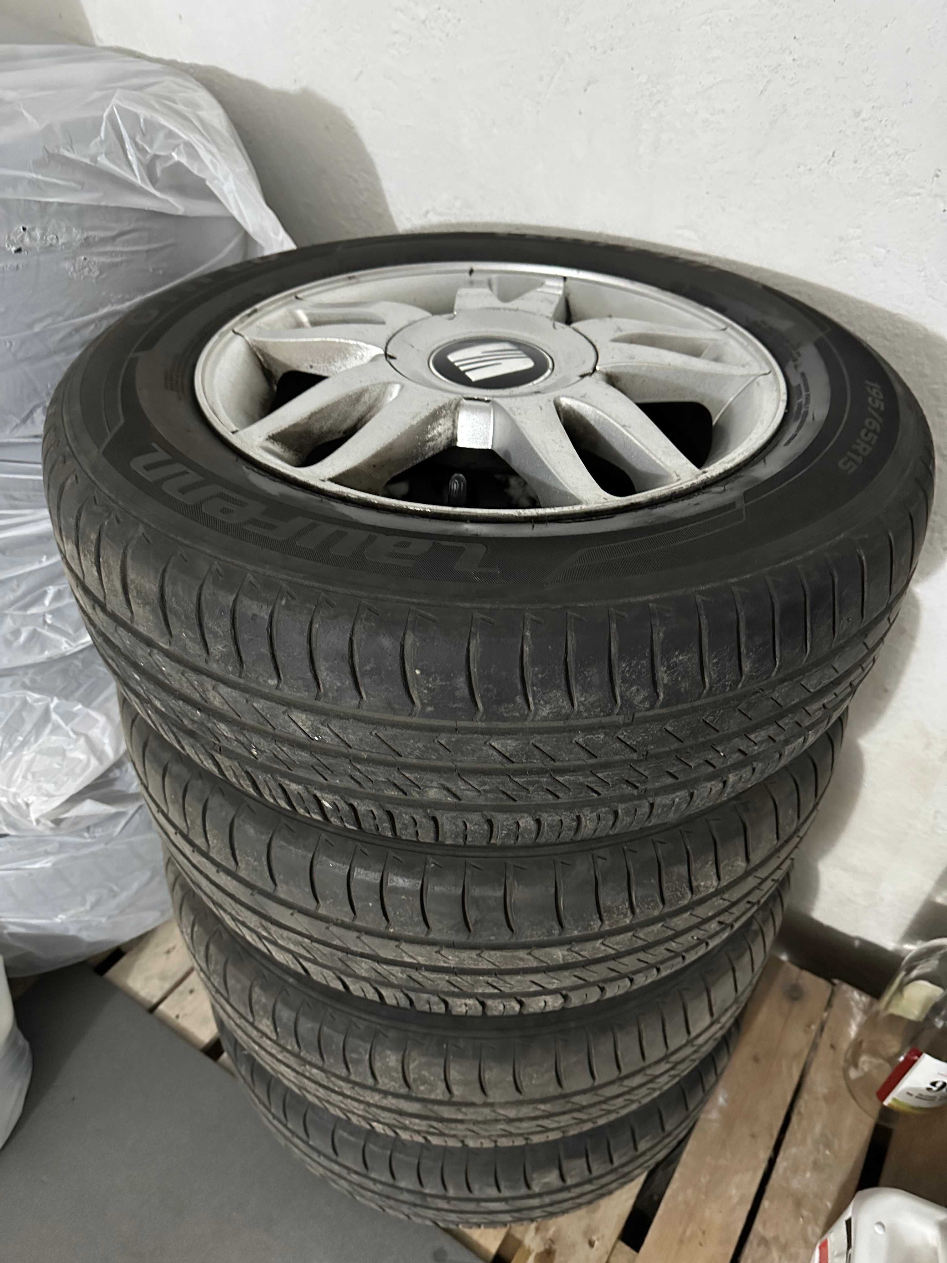 Grila tuning mercedes GLA 2017-2019 si 4 roti aliaj Seat Ibiza