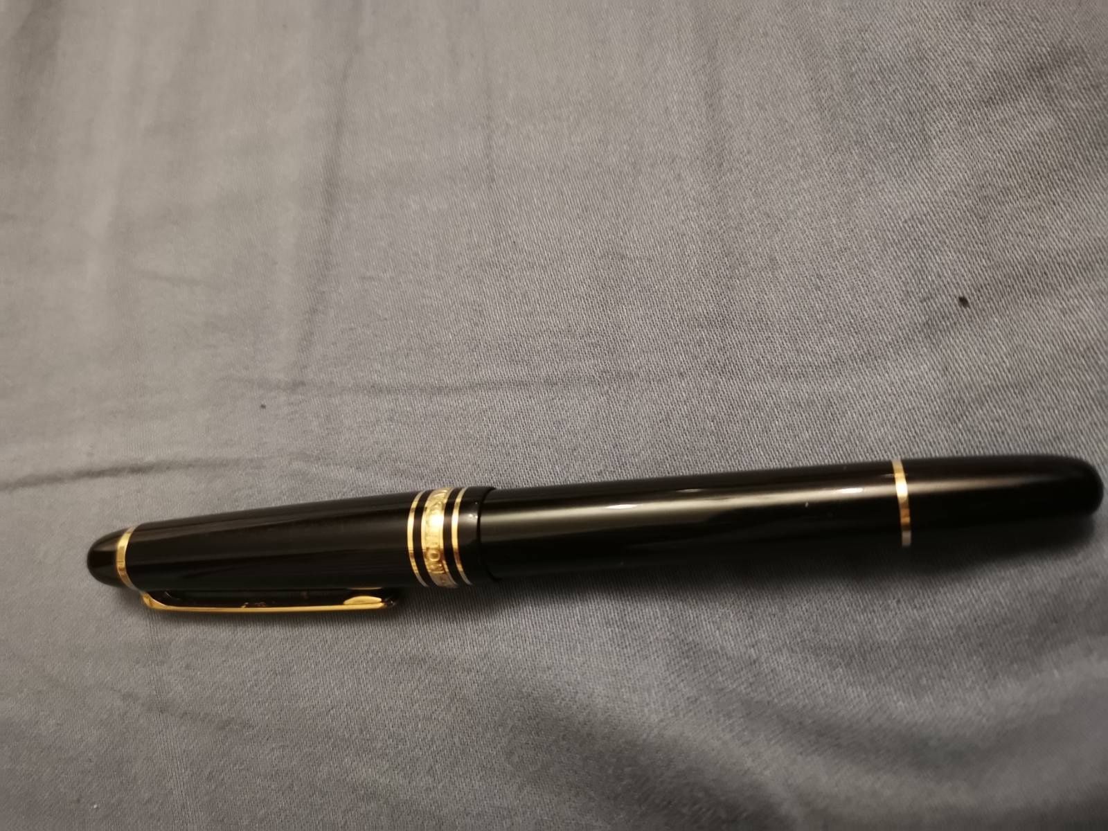 Писалка Montblanc Miesterstuck-pix 145 classique black/gold