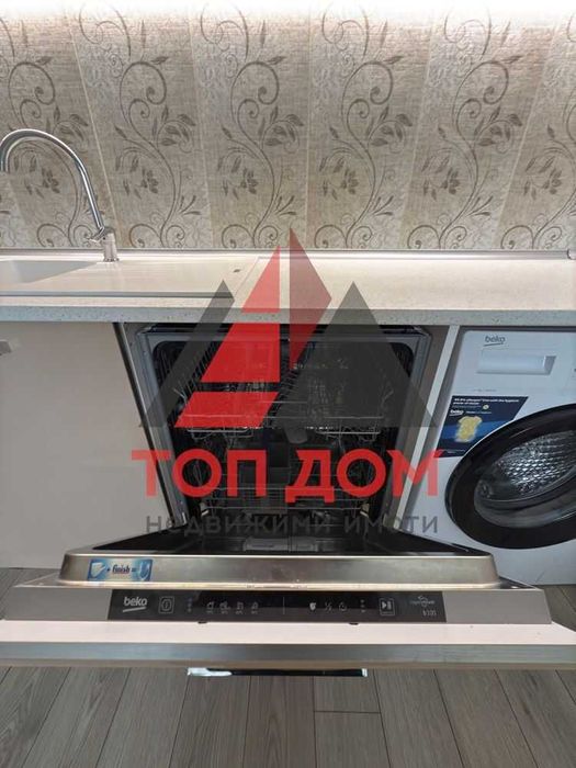 Дава се под наем Двустаен апартамент в Варна, Възраждане 1 - 70 кв.м за 561 € - Снимка #6