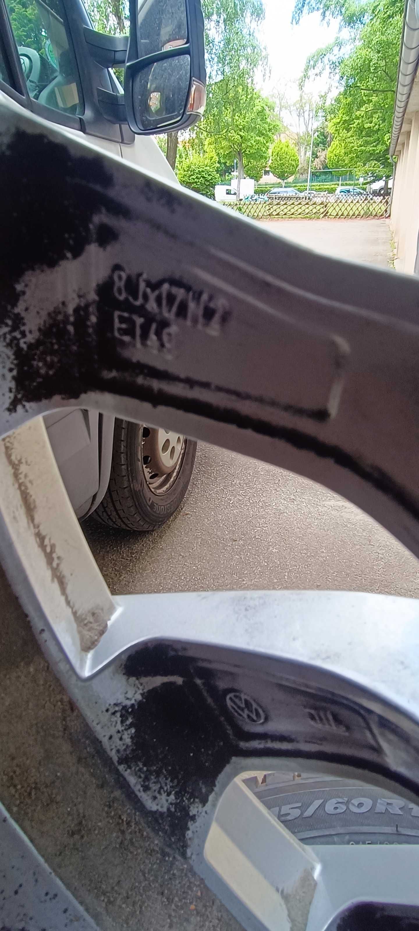 Ляти джанти с гуми 215/60 R17C Мишелин