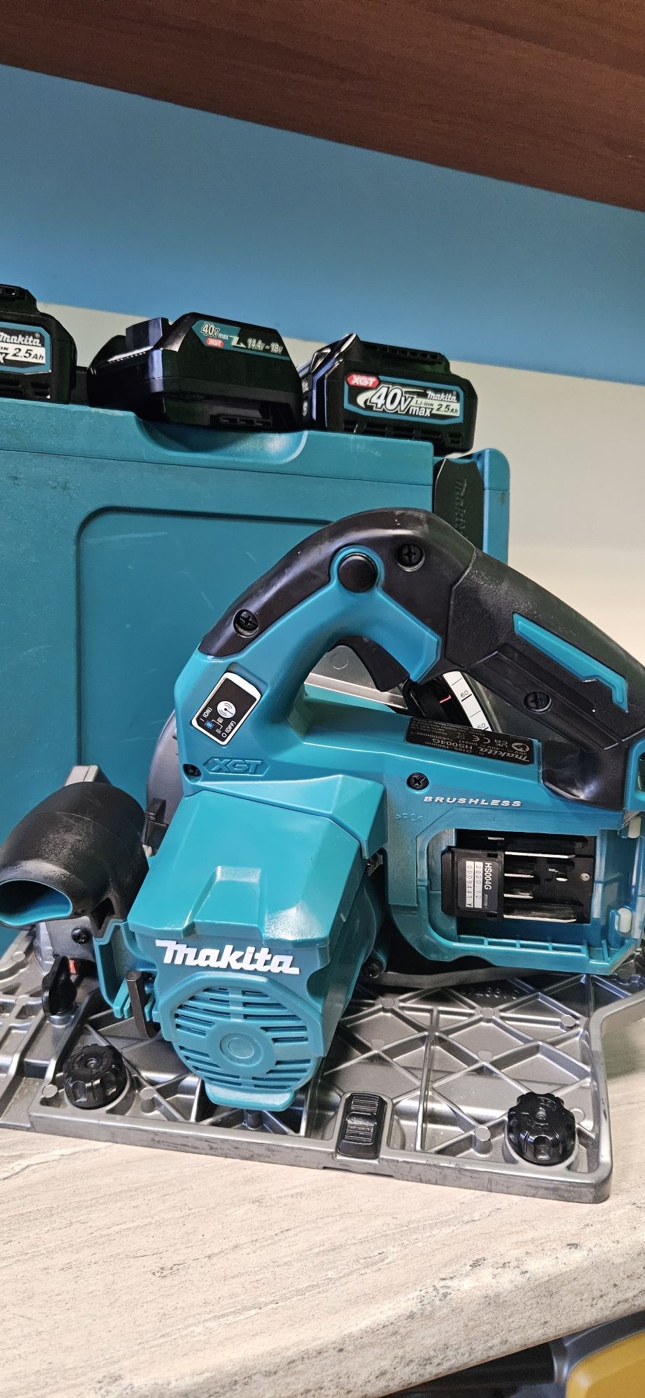 Makita Циркуляр Линеен Потапящ HS004G 40V.