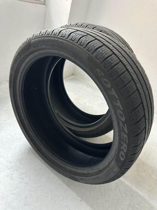 Vand set 2 anvelope 235/40/19 Pirelli Sottozero iarna