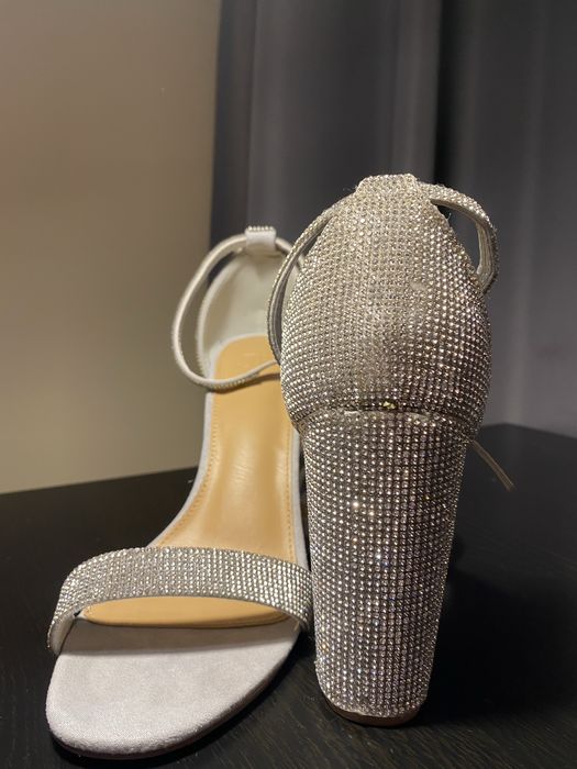 Дамски обувки на ток JF LONDON