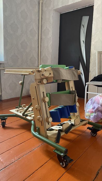 Вертикализатор жираф детский