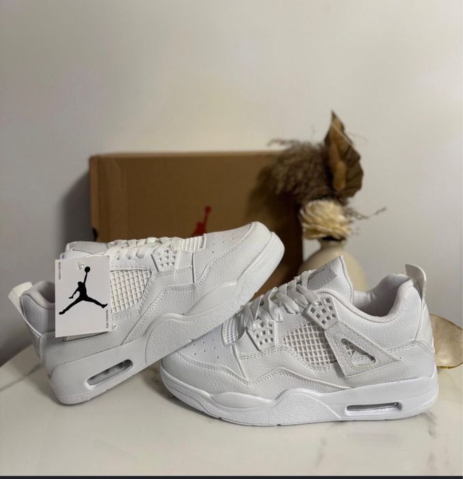 Jordan 4 Thunder White marimea 41 42 de barbati