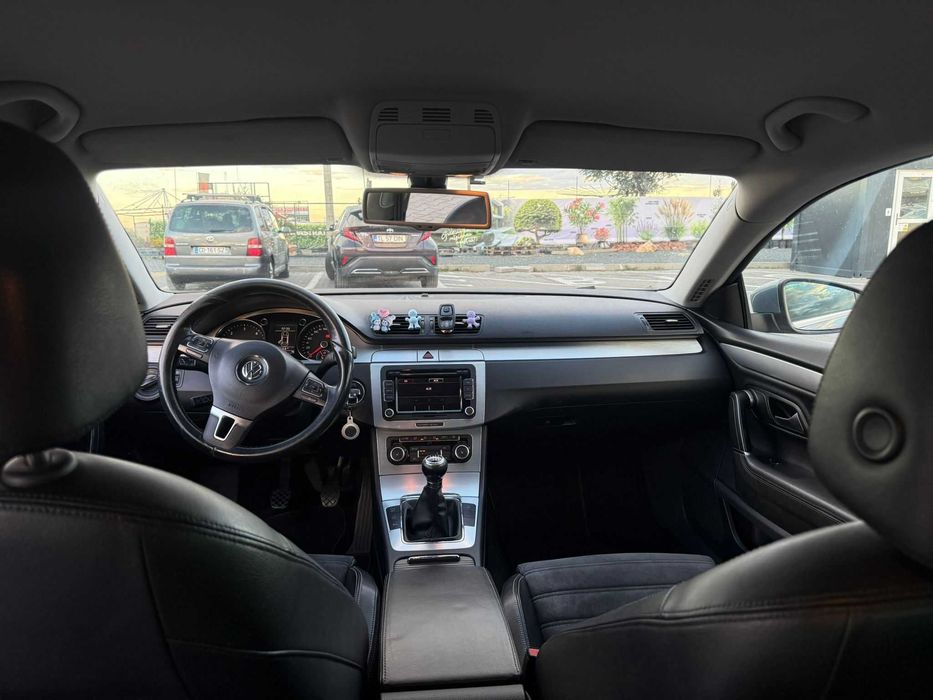 Volkswagen Passat CC 2.0 TDI 140 CP – 2009 – Stare foarte bună