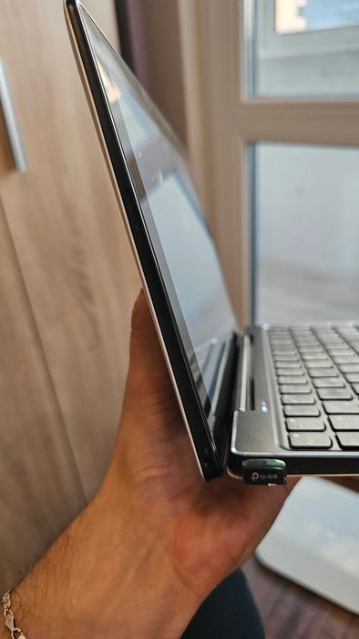 Miix 310-10ICR Таблет (ideapad) - Type 80SG, четириядрен/4GB RAM/64GB