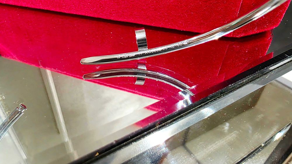 CARTIER Nail Juste un Clou Small Model Thin Silver Гривна Пирон