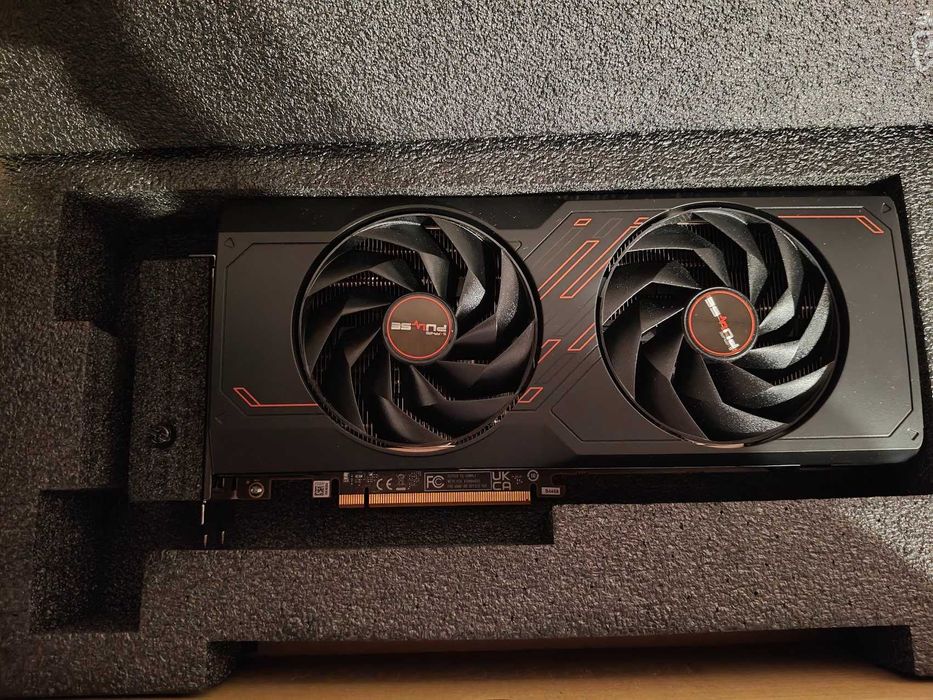 Placa video Sapphire Radeon RX 7800 XT PULSE 16GB GDDR6