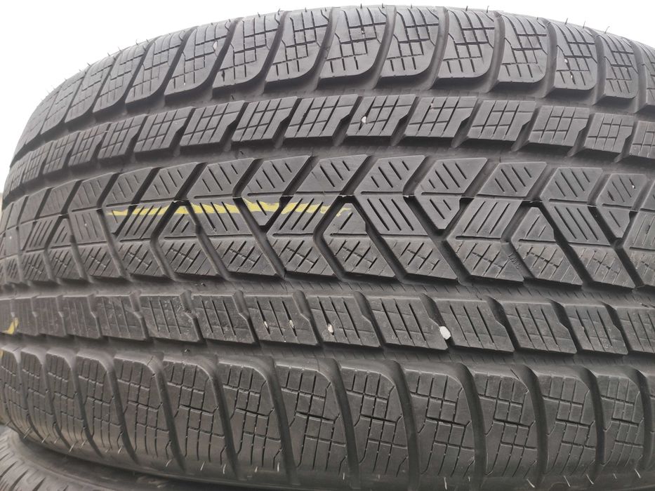 4бр Зимни гуми 285 45 21 - Pirelli