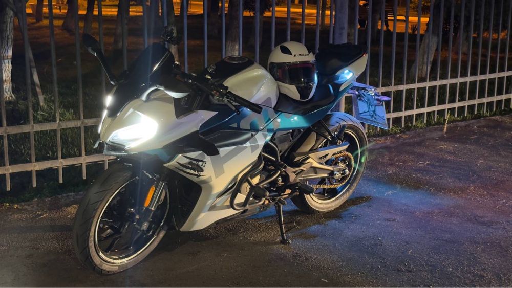 Cfmoto 250sr 2020 год