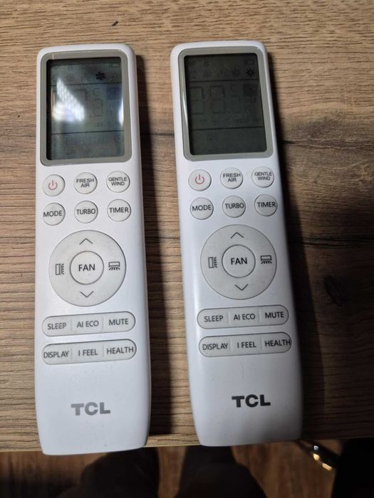 ПРОДАВАМ 2 БР. климатици TCL TAC-12CHSD/FCI  20 месеца в гаранция