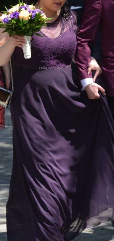 Vand rochie din voal