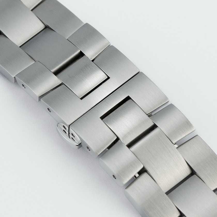 Baume&Mercier Clifton Club 42mm Quartz M0A10412