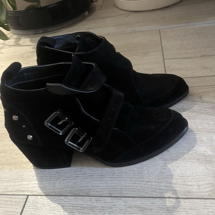 Италиански дамски боти