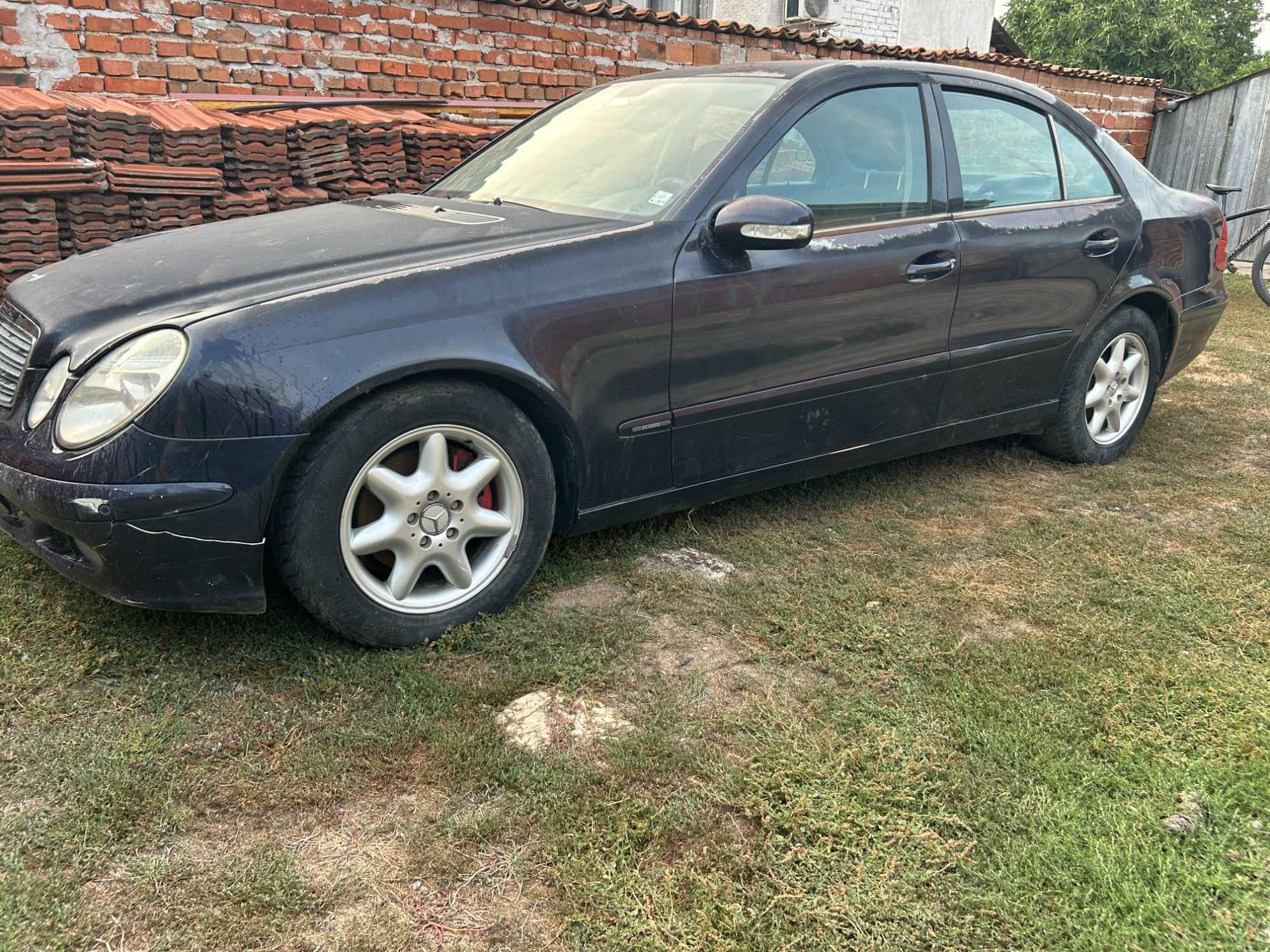 Продавам Mercedes w211 на части