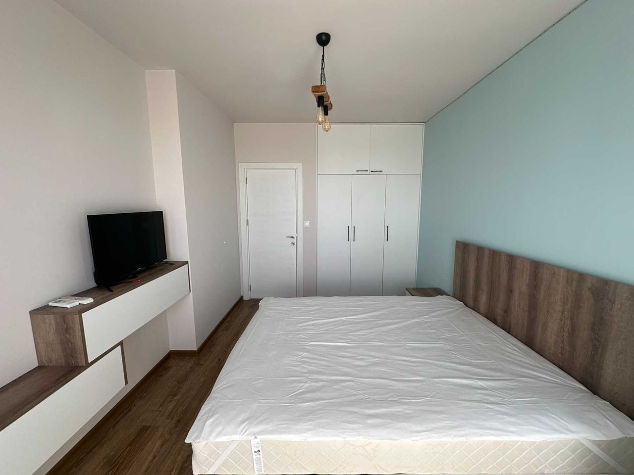 Дава се под наем Двустаен апартамент в Пловдив, Тракия - 70 кв.м за 408 € - Снимка #7
