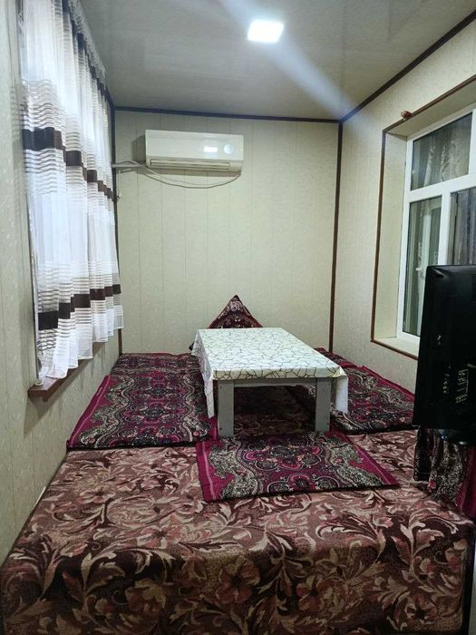 3 xonali uy sotiladi,1-etajdan. ipoteka bor