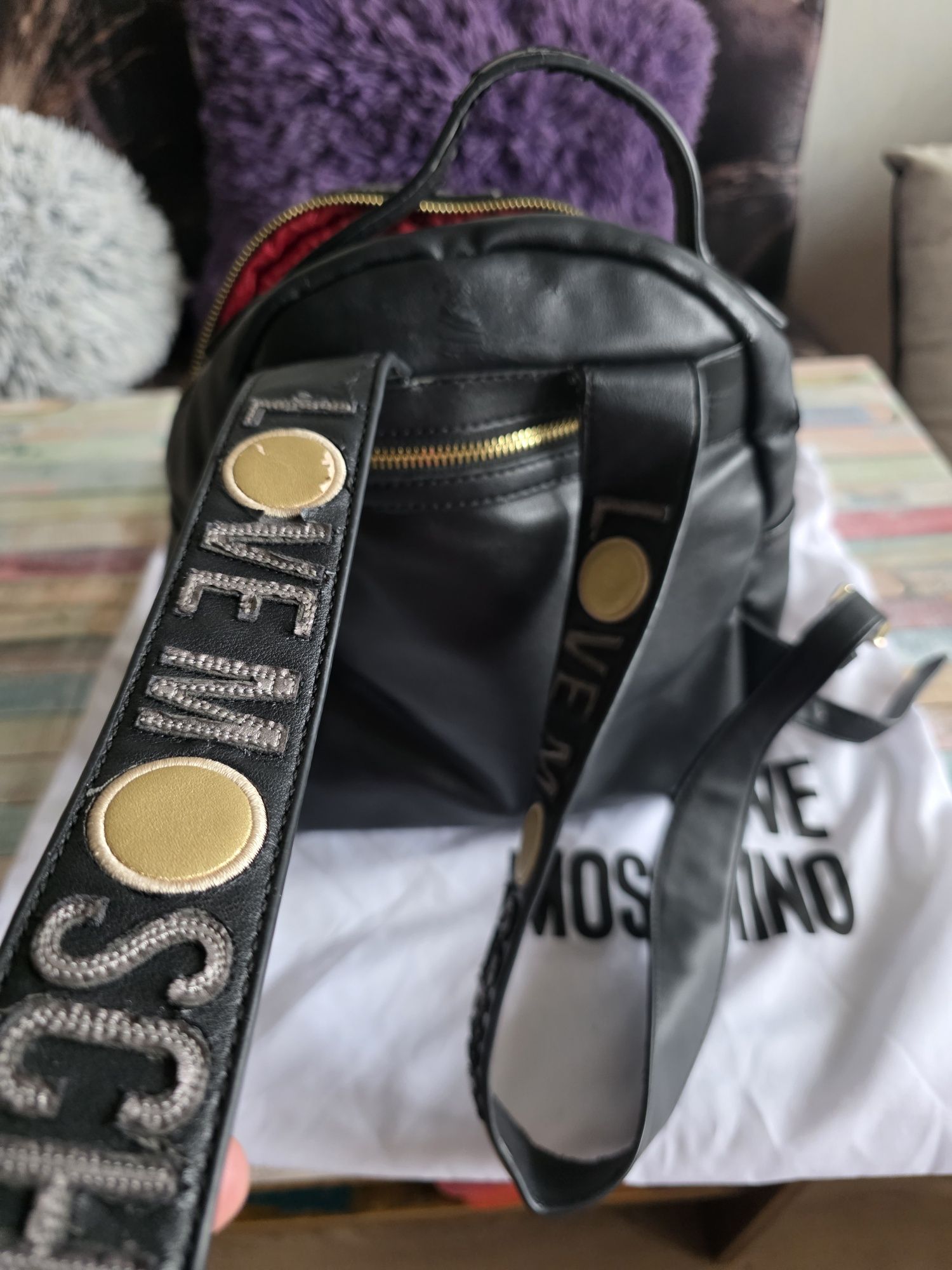 Love moschino  MK