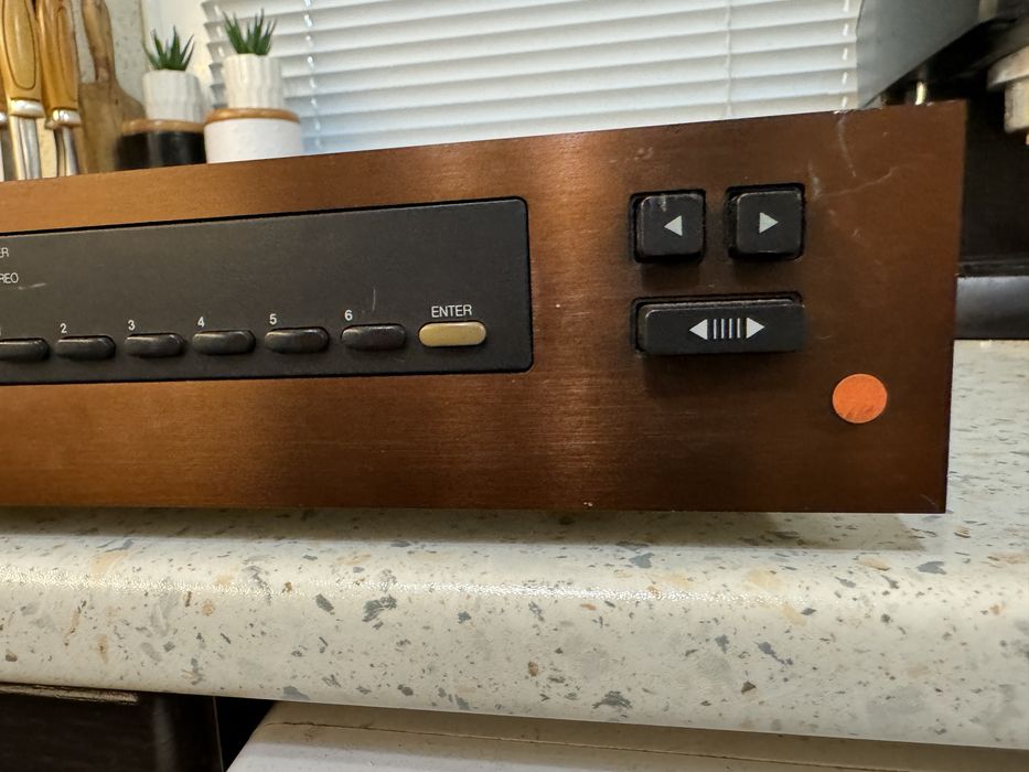 Proton AT-200 Качествен тунер