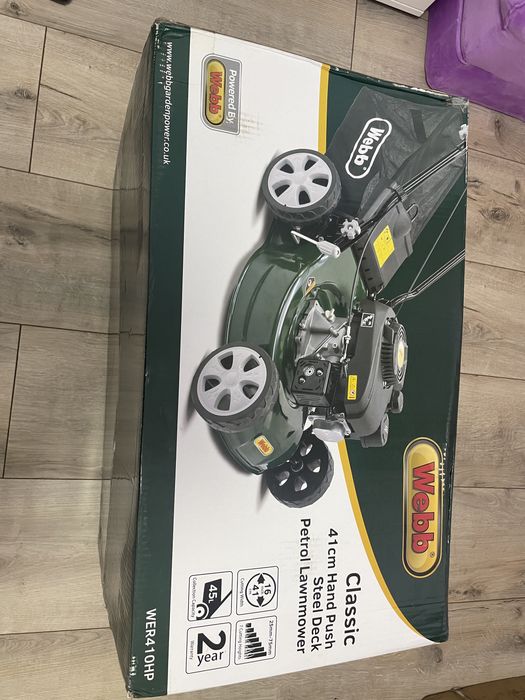 Mașină de tuns iarba pe benzină clasică de 41 cm noua sigilata