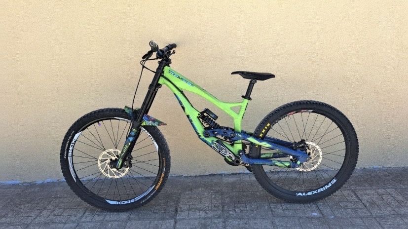 (Limited edition)Yt tues 2018 27.5 L