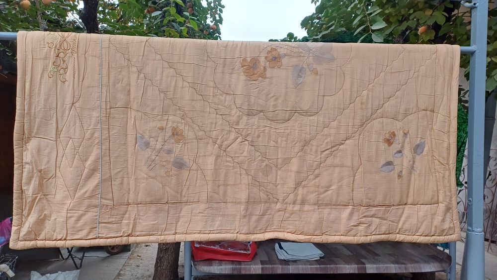 Одеяло двухспальное б.у adyol