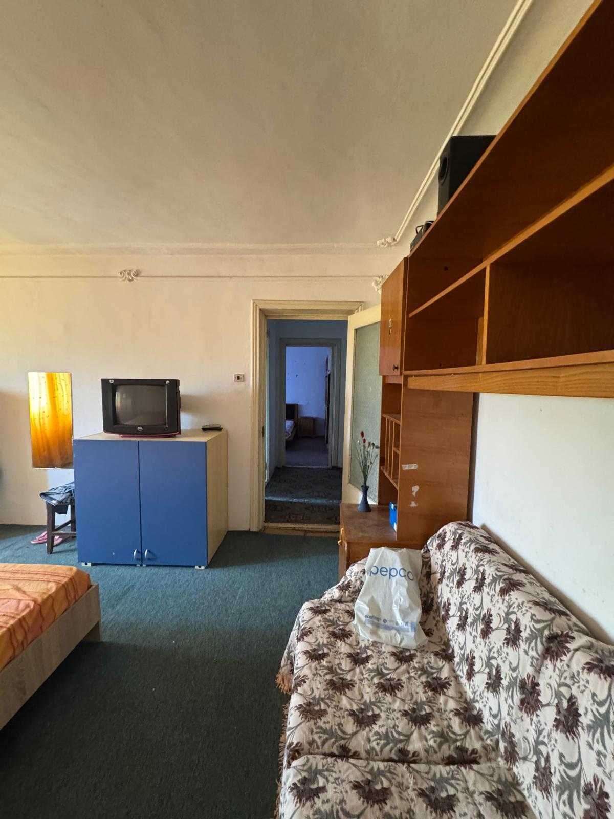 Vand apartament 2 camere str Magheru, proprietar