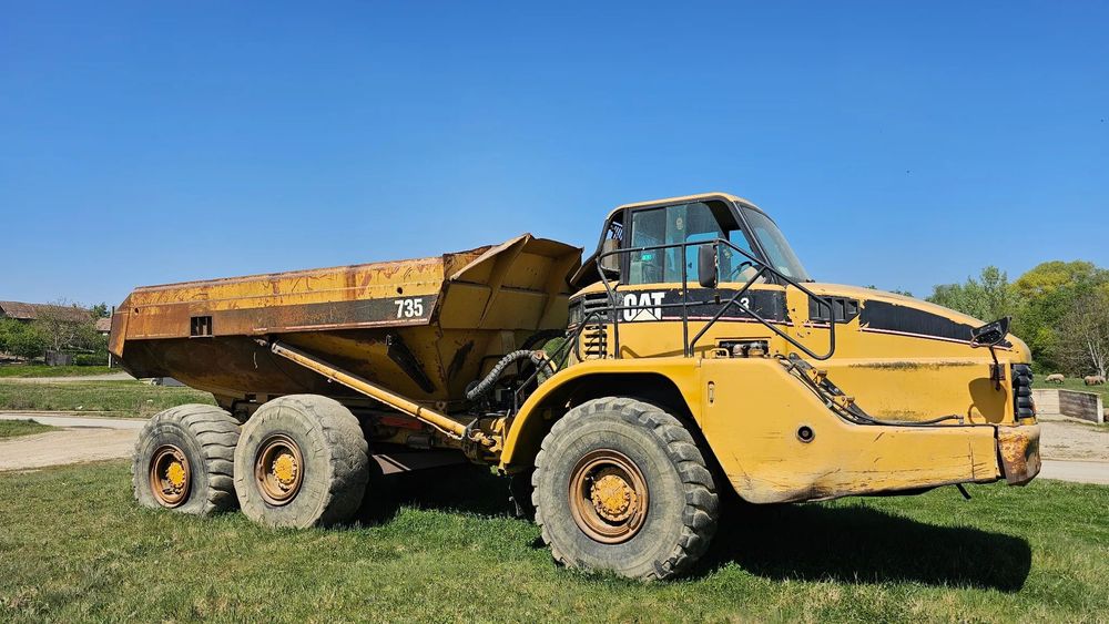 Caterpillar Dumper CAT 735